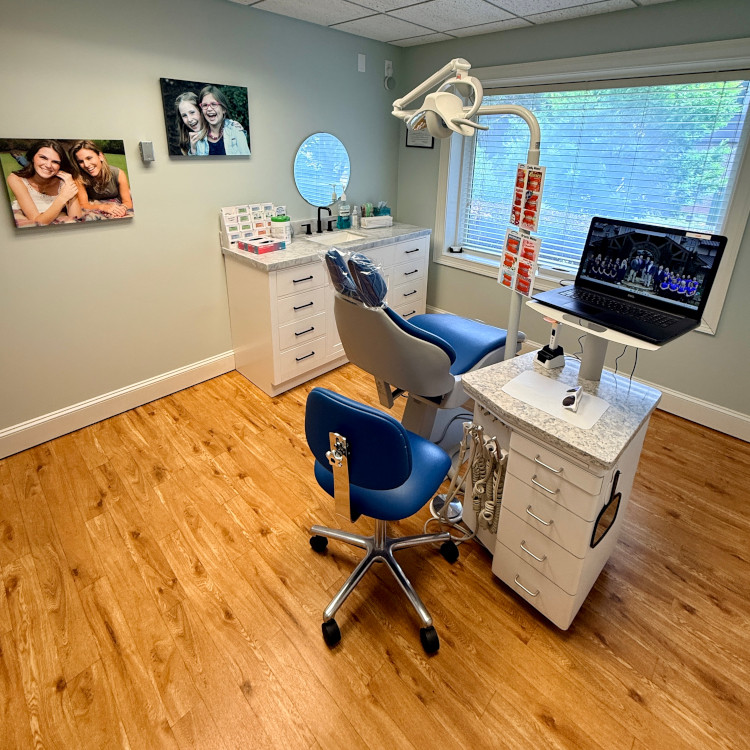 orthodontic chair